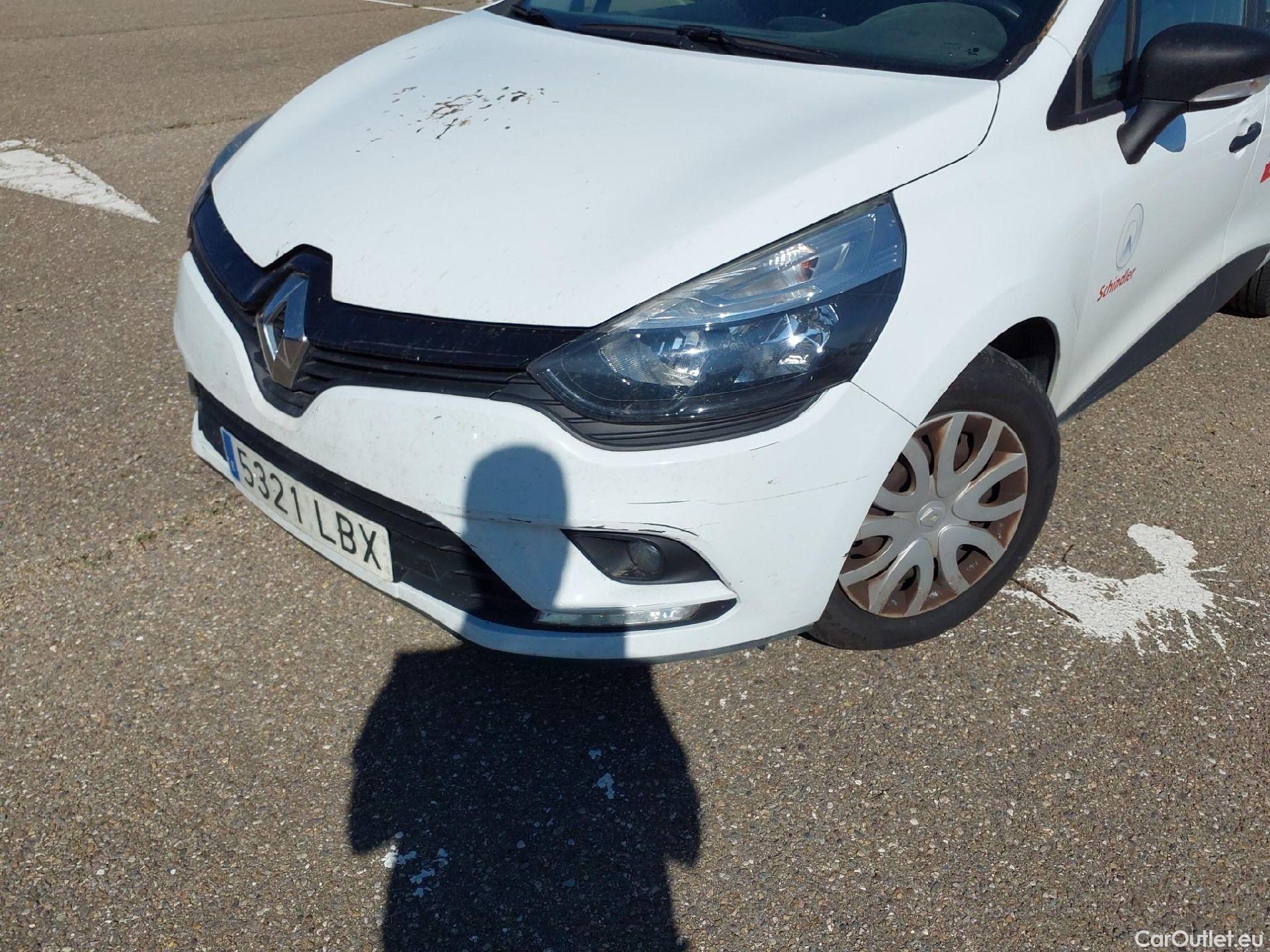  Renault  Clio RENAULT  / 2016 / 5P / berlina con portón Business dCi 55kW (75CV) -18 #7