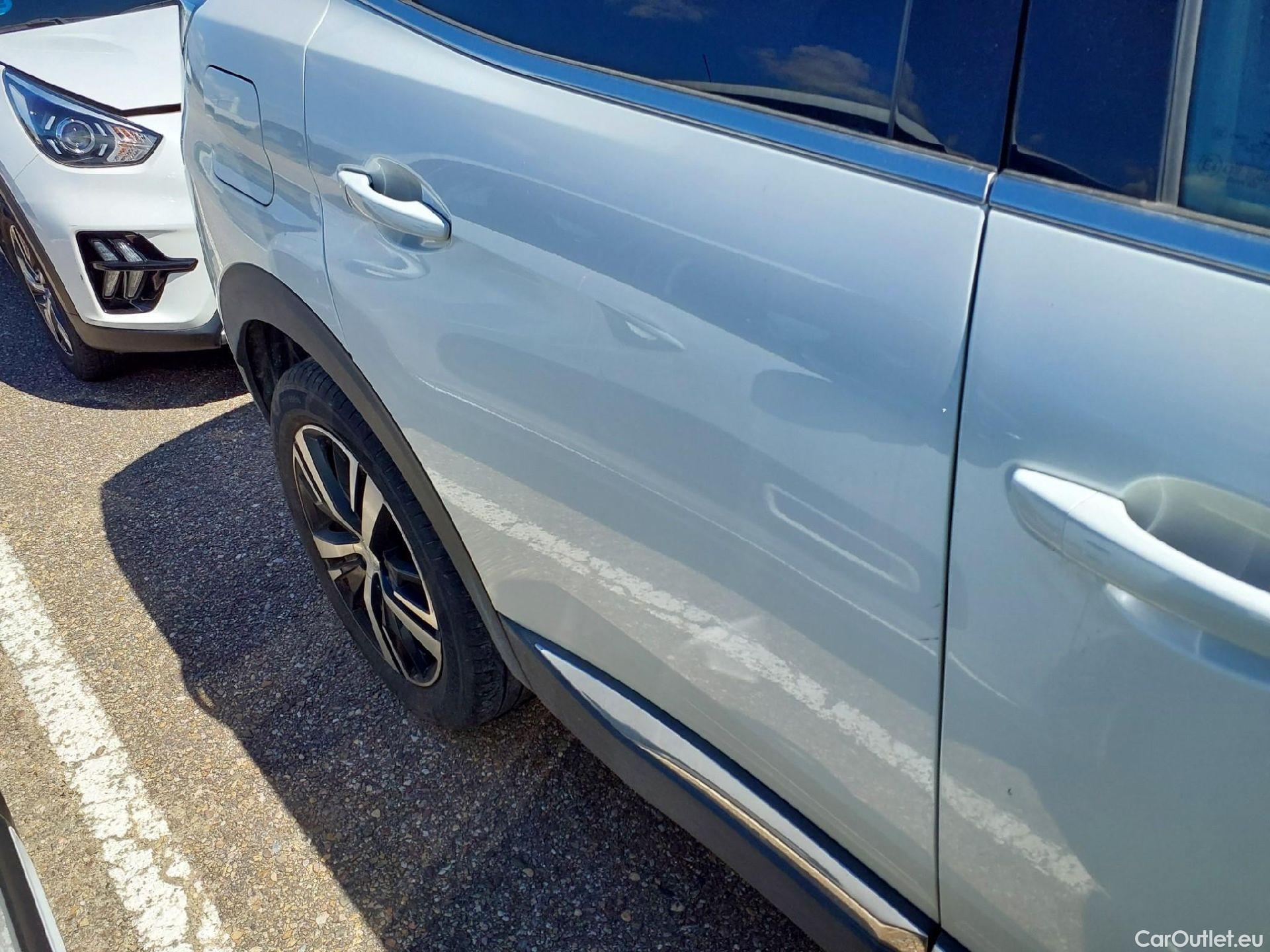  Peugeot  3008 PEUGEOT  / 2020 / 5P / todoterreno 1.5 BlueHDi 96kW S&S GT EAT8 #12