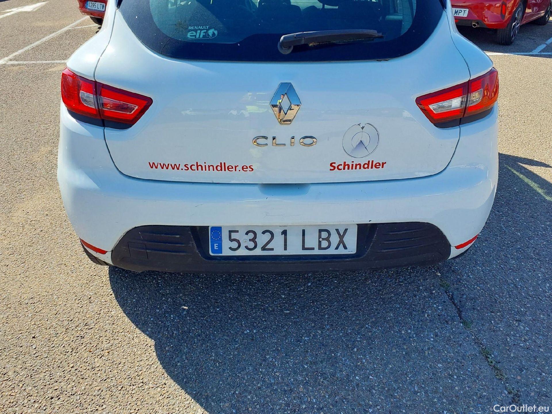  Renault  Clio RENAULT  / 2016 / 5P / berlina con portón Business dCi 55kW (75CV) -18 #17
