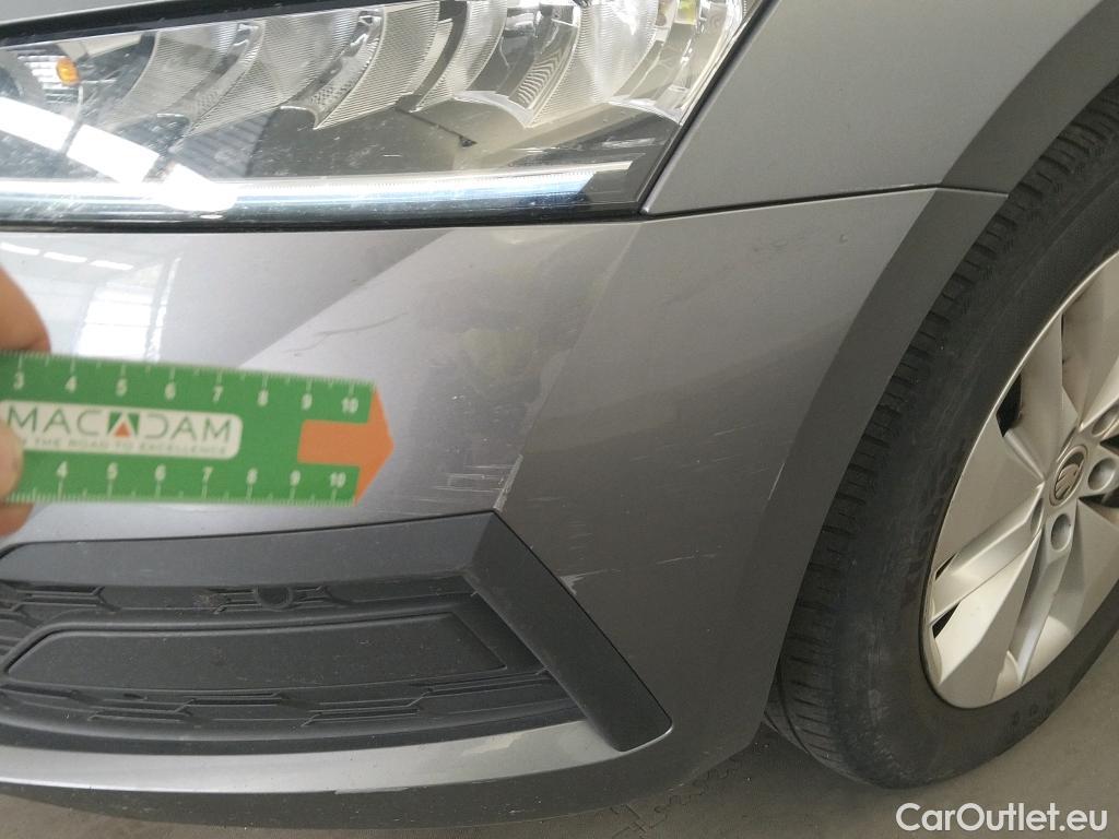  Skoda  Octavia SKODA  / 2020 / 5P / berlina con portón 2.0 TDI 85kW (115 CV) Manual Ambition #20