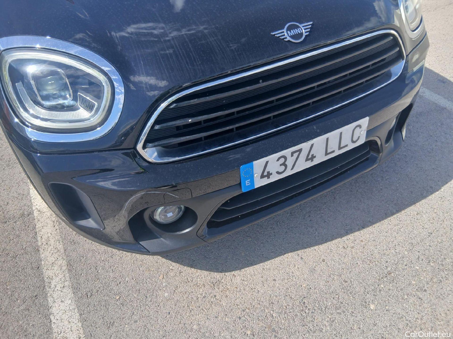  Mini  Countryman MINI  / 2020 / 5P / berlina con portón Cooper #2