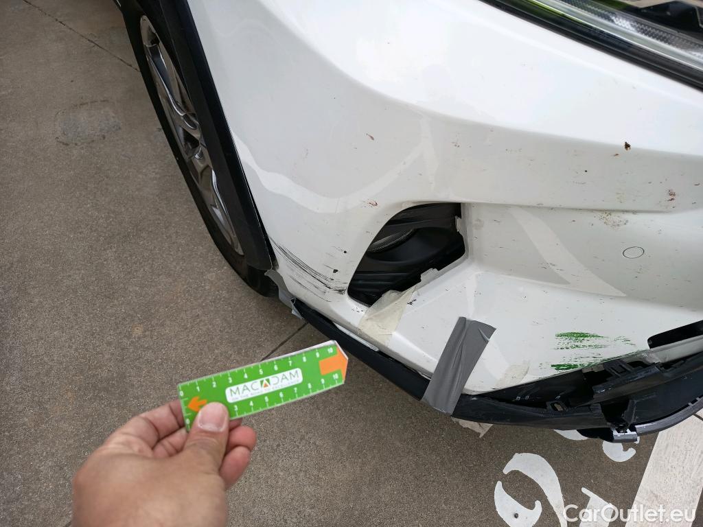  Toyota  RAV4 TOYOTA  / 2018 / 5P / todoterreno 2.5l 220H Luxury #32