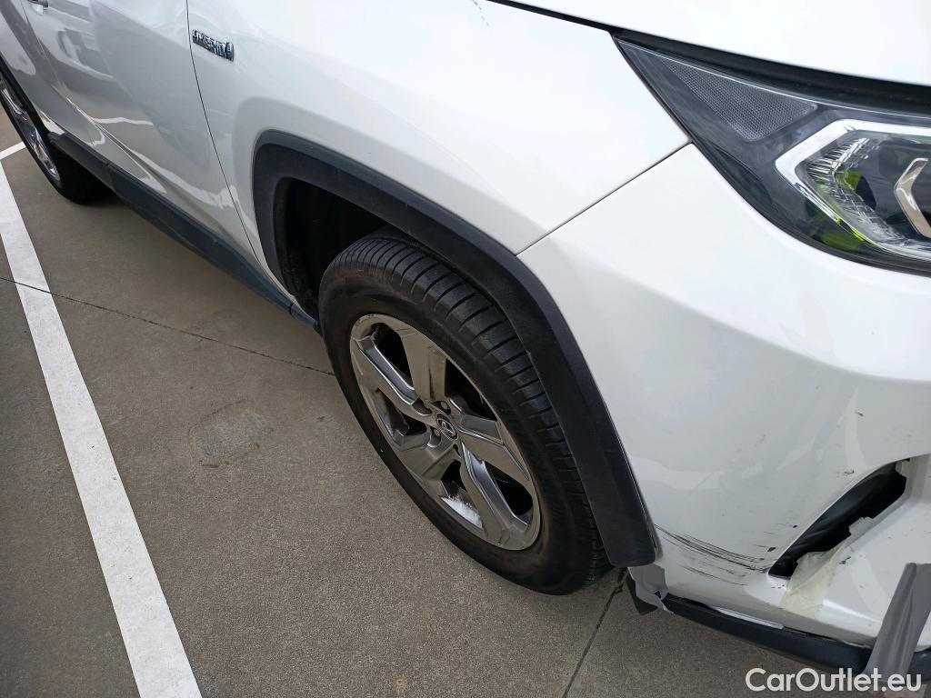  Toyota  RAV4 TOYOTA  / 2018 / 5P / todoterreno 2.5l 220H Luxury #52