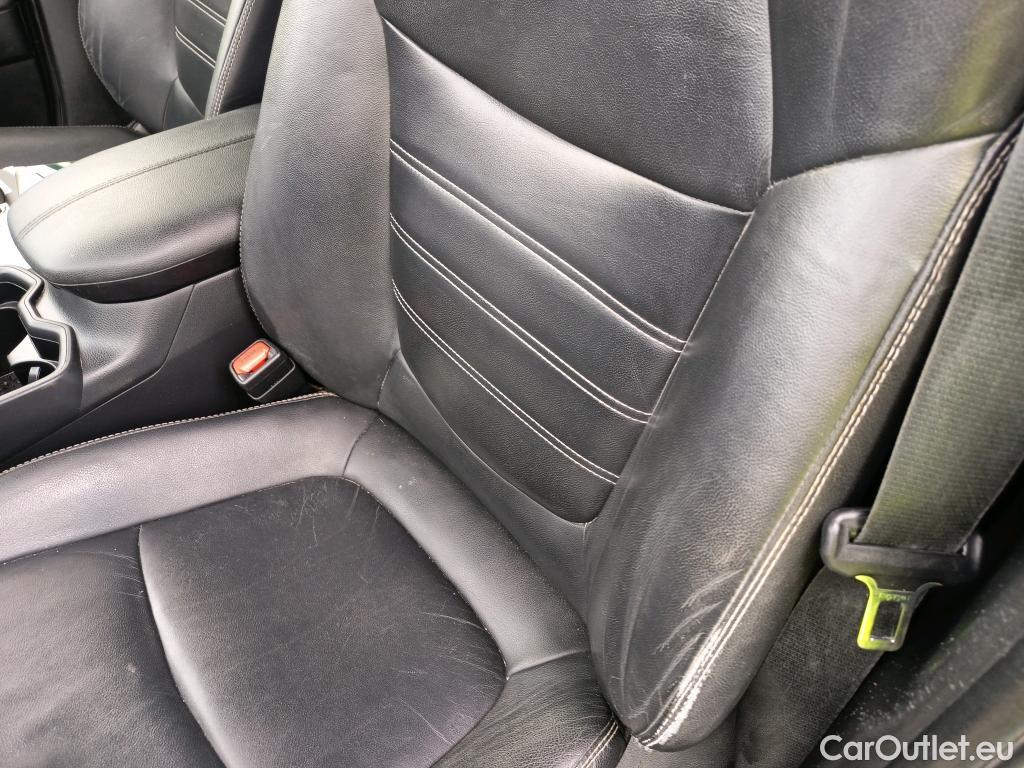  Toyota  RAV4 TOYOTA  / 2018 / 5P / todoterreno 2.5l 220H Luxury #12