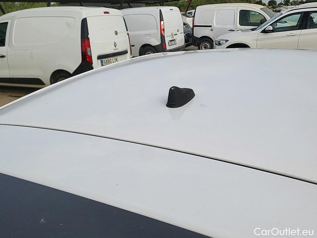  Opel  Corsa OPEL  / 2019 / 5P / berlina con portón 1.2 XEL 55kW (75CV) Edition #28