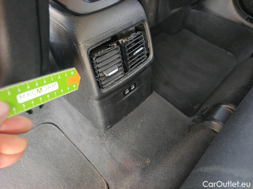  Bmw  X1 BMW  sDrive18dA Corporate 150 CV #21