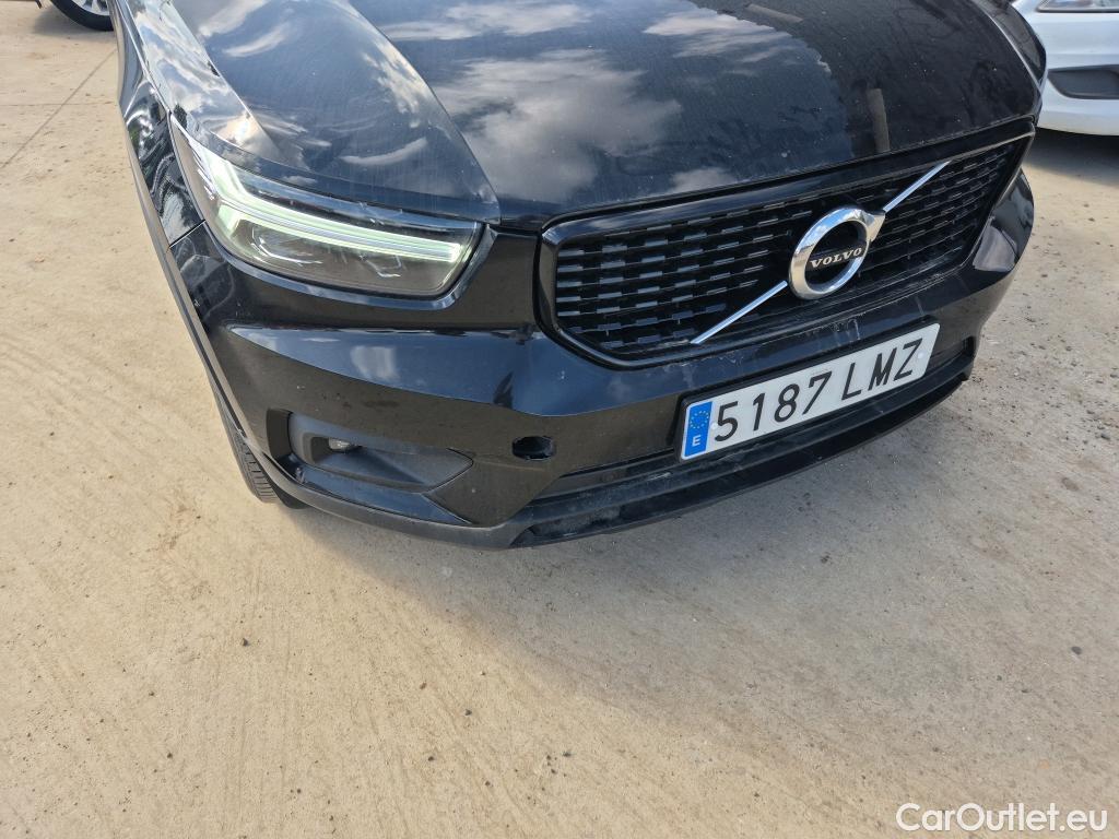  Volvo  XC 40 VOLVO XC40 / 2017 / 5P / todoterreno 1.5 T4 Twin Recharge R-Design Exp Auto #24
