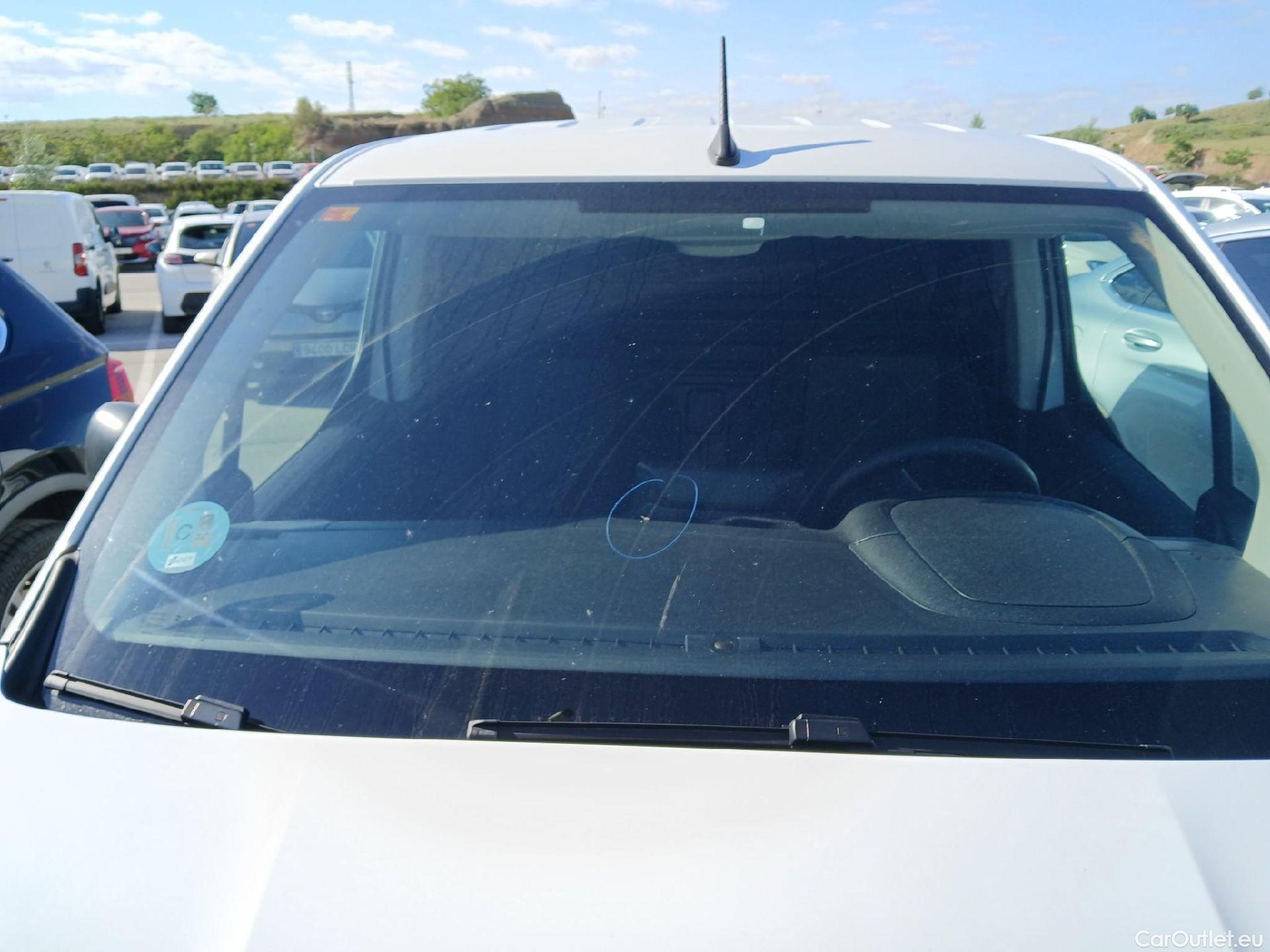  Citroen  Berlingo CITROEN  / 2018 / 4P / furgón derivado de turismo Talla M BlueHDi 100 #8