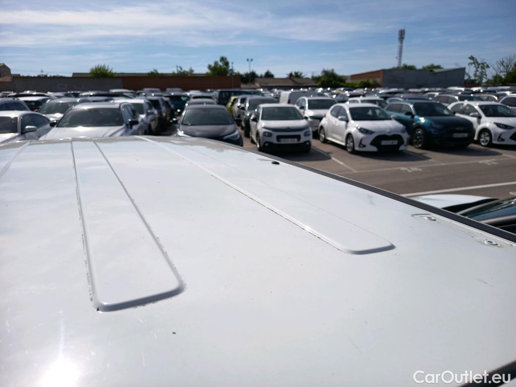  Fiat  Doblo FIAT Doblò Cargo/2015/4P/furgón derivado de turismo Cargo SX 1.6 Mjet 66kW (90CV) (AC) #4