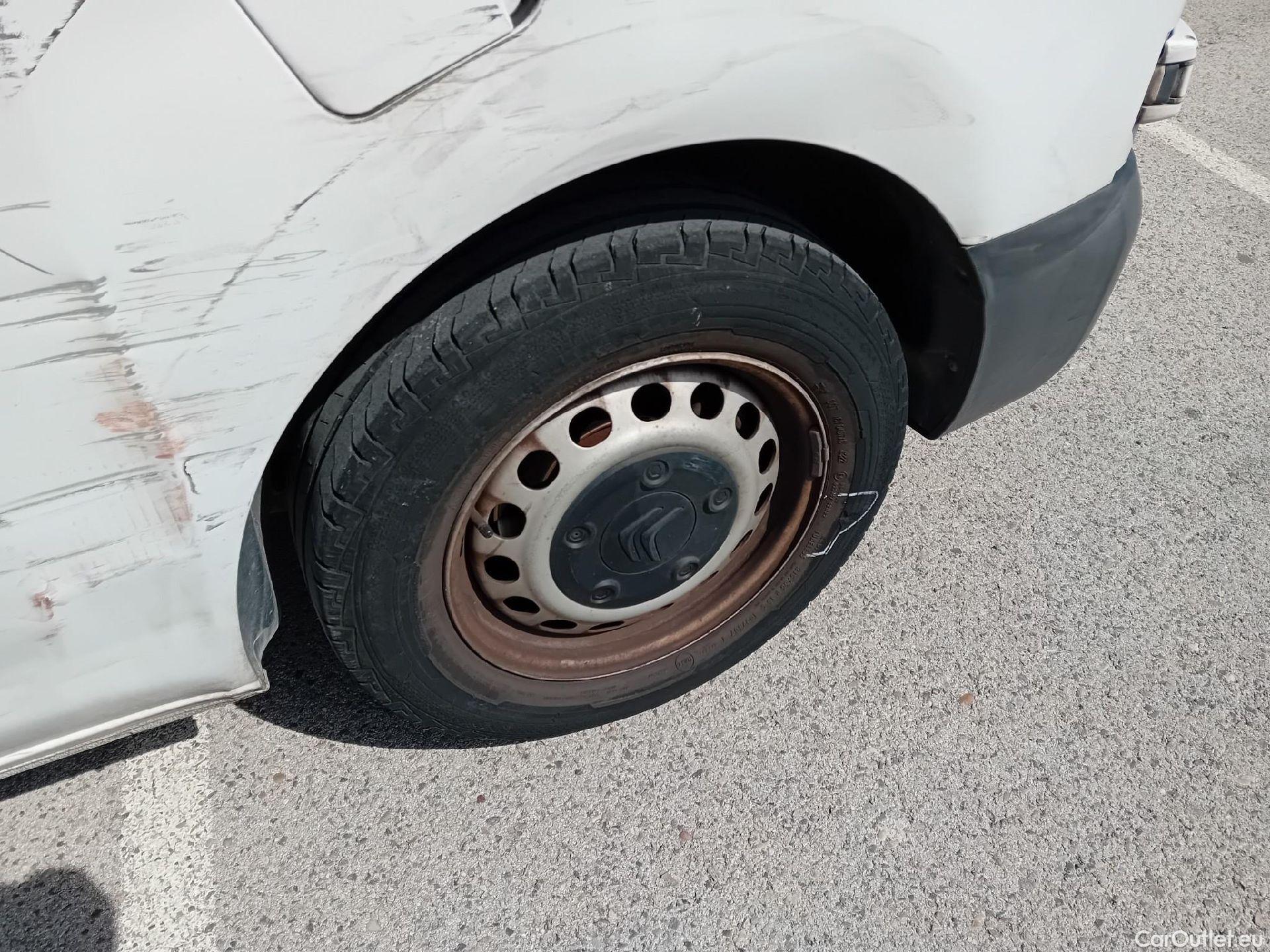  Citroen  Jumpy CITROEN  / 2016 / 4P / furgón Furgón Talla M BlueHDi 100 S&S 6v #31