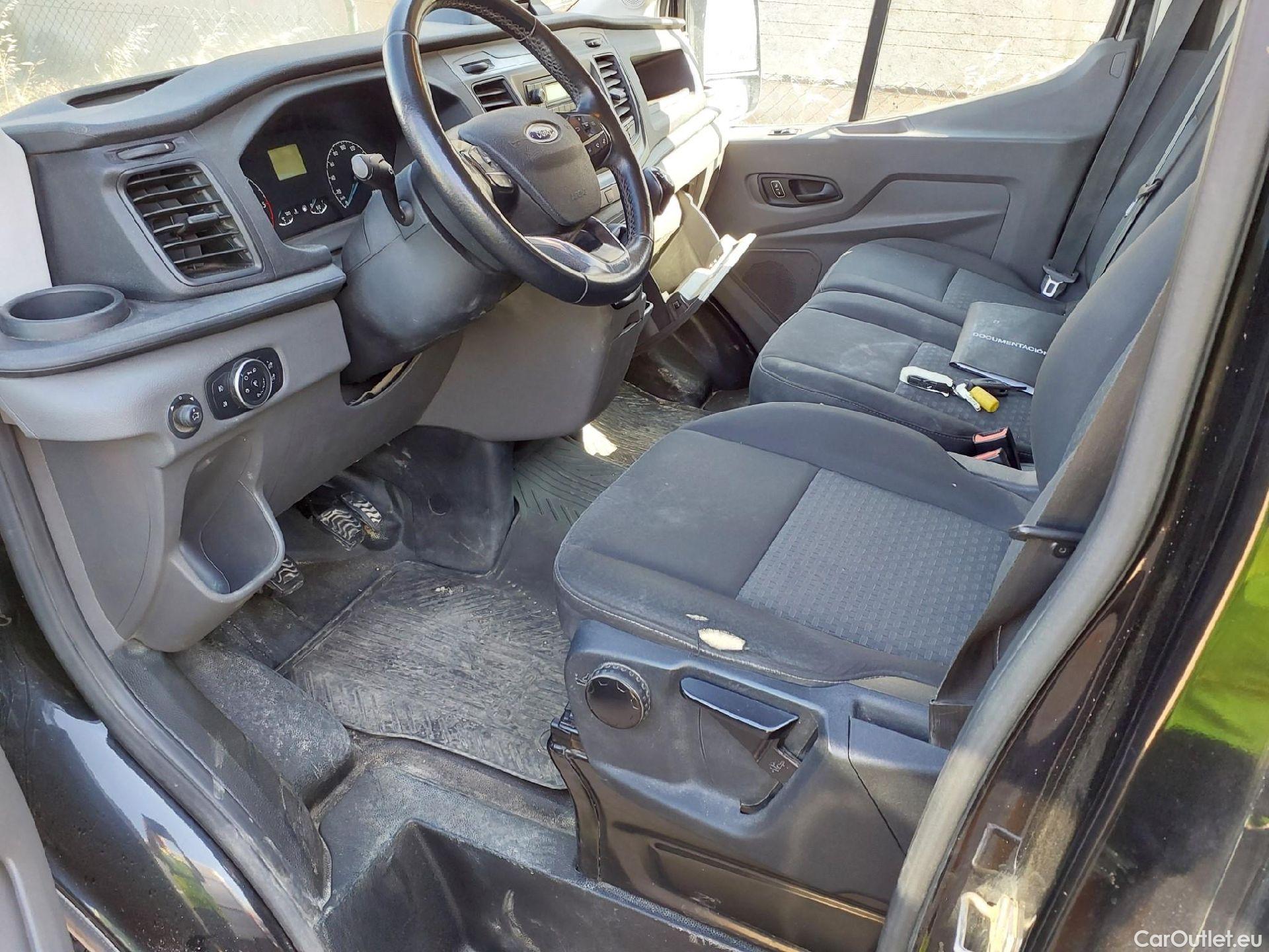  Ford  Transit FORD  / 2013 / 4P / furgón 350 96kW L2H2 Van Trend FWD #7