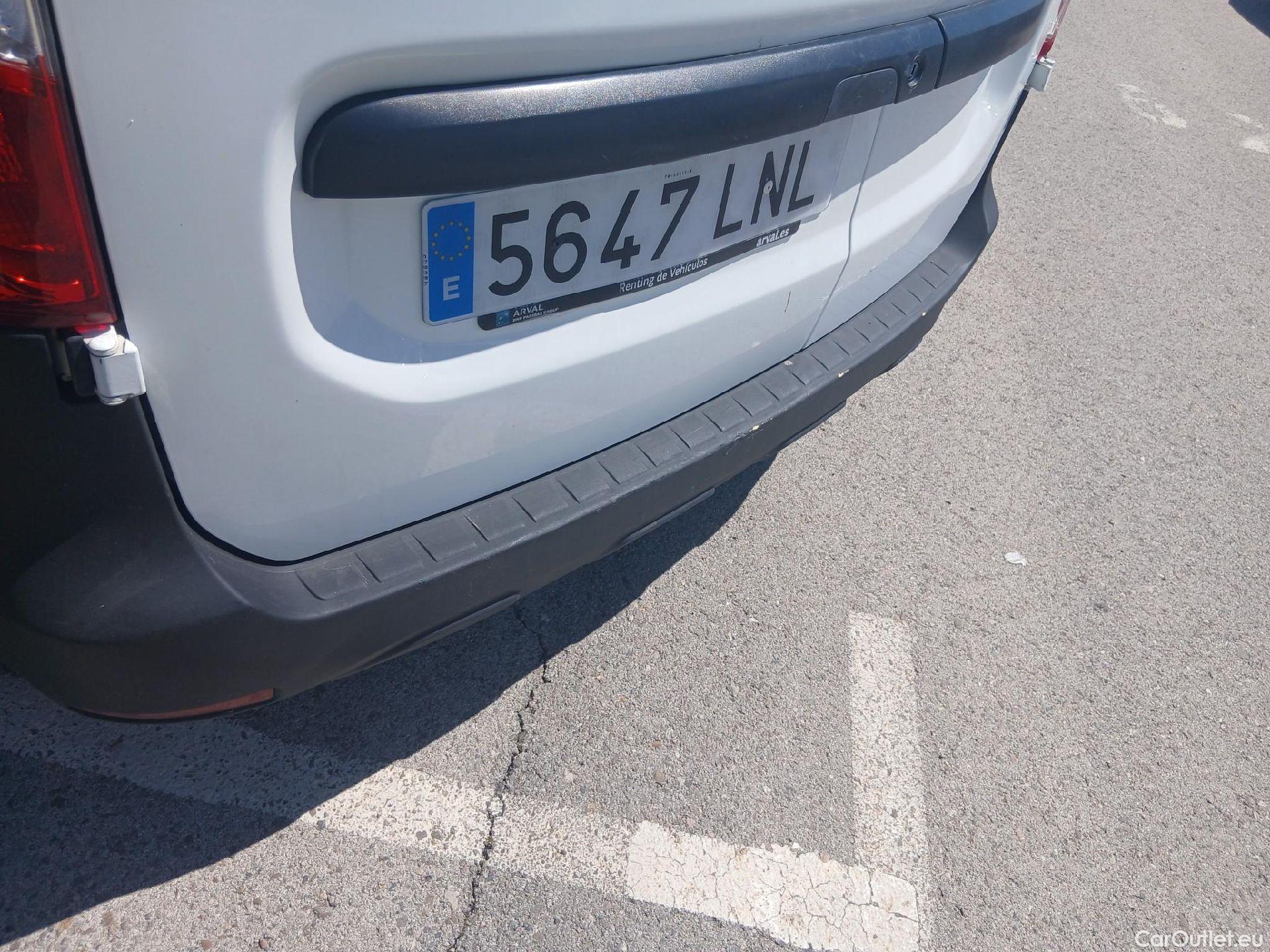  Dacia  Dokker DACIA  / 2013 / 4P / combi Essential 1.6 80kW (110CV) ECO-G N1 #38