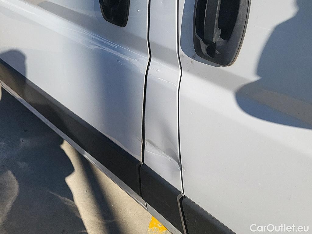  Fiat  Ducato FIAT  / 2014 / 4P / furgón 35 L3H2 Multijet (103 kW) #19