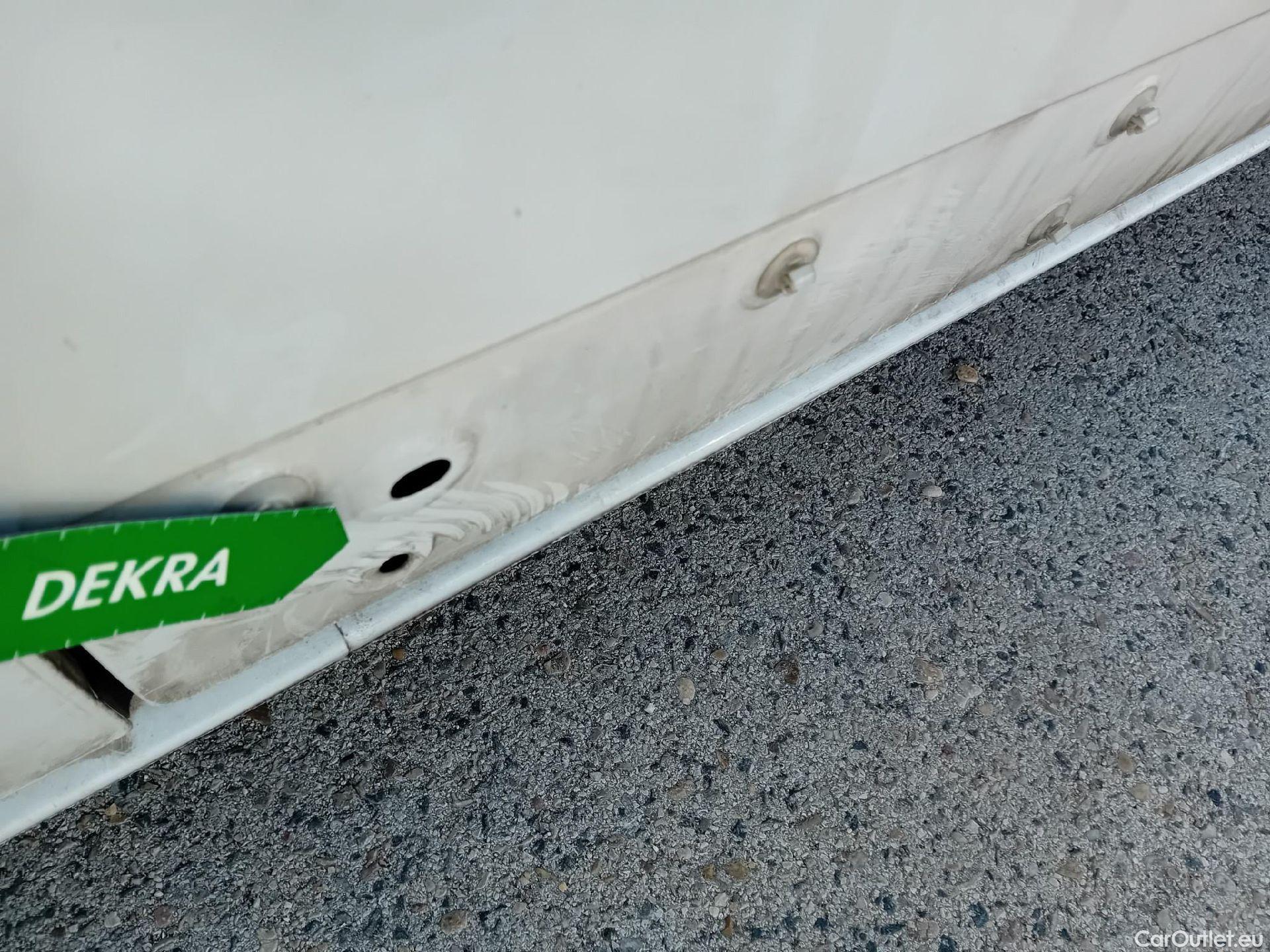  Citroen  Jumpy CITROEN  / 2016 / 4P / furgón Furgón Talla M BlueHDi 100 S&S 6v #67