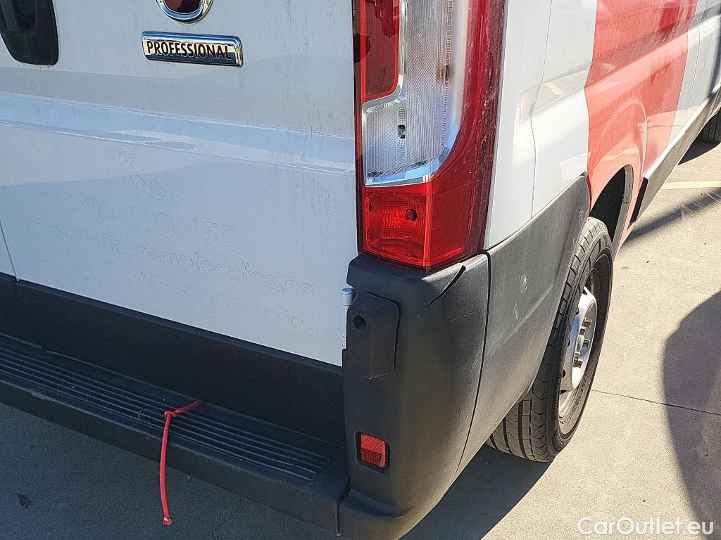  Fiat  Ducato FIAT  / 2014 / 4P / furgón 35 L3H2 Multijet (103 kW) #17