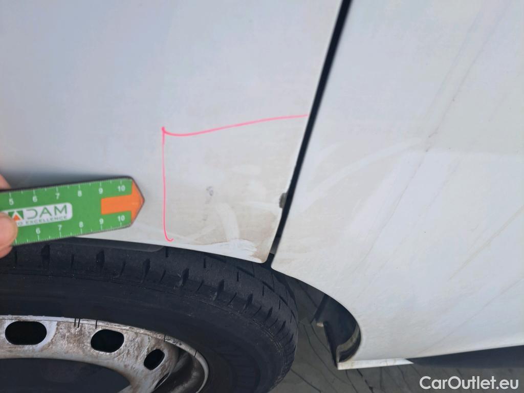  Renault  Trafic RENAULT  L1H1 Blue dCi 150 CV #37