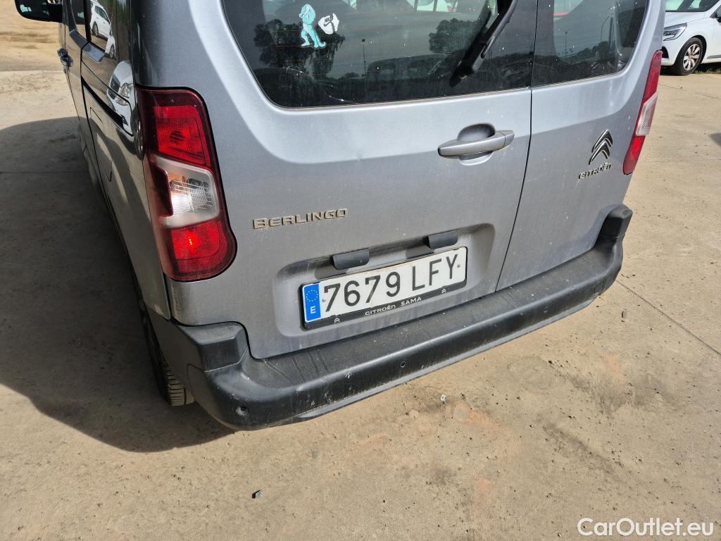  Citroen  Berlingo CITROEN  / 2018 / 5P / monovolumen compacto Talla M BlueHDi 130 S&S 6v 100 AÑOS #17