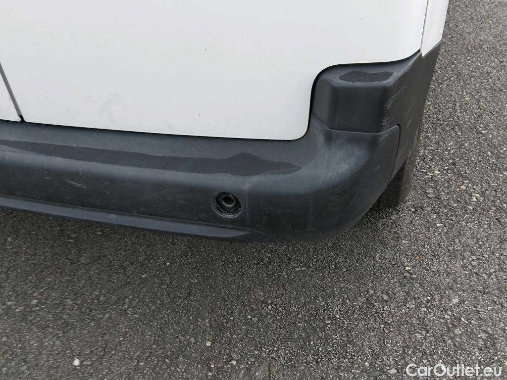  Citroen  Berlingo CITROEN  / 2018 / 4P / monovolumen compacto Talla M BlueHDi 100 LIVE #29