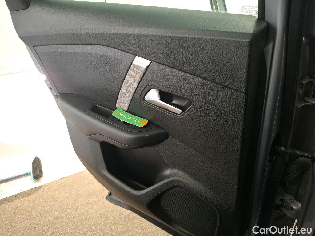  Citroen  C4  Berline Feel Pack 1.2 PureTech 130CV BVA8 6E #53