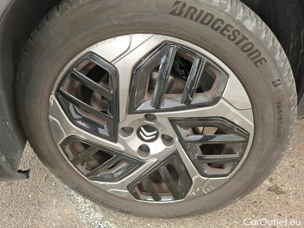  Citroen  C4  Berline Feel Pack 1.2 PureTech 130CV BVA8 6E #76