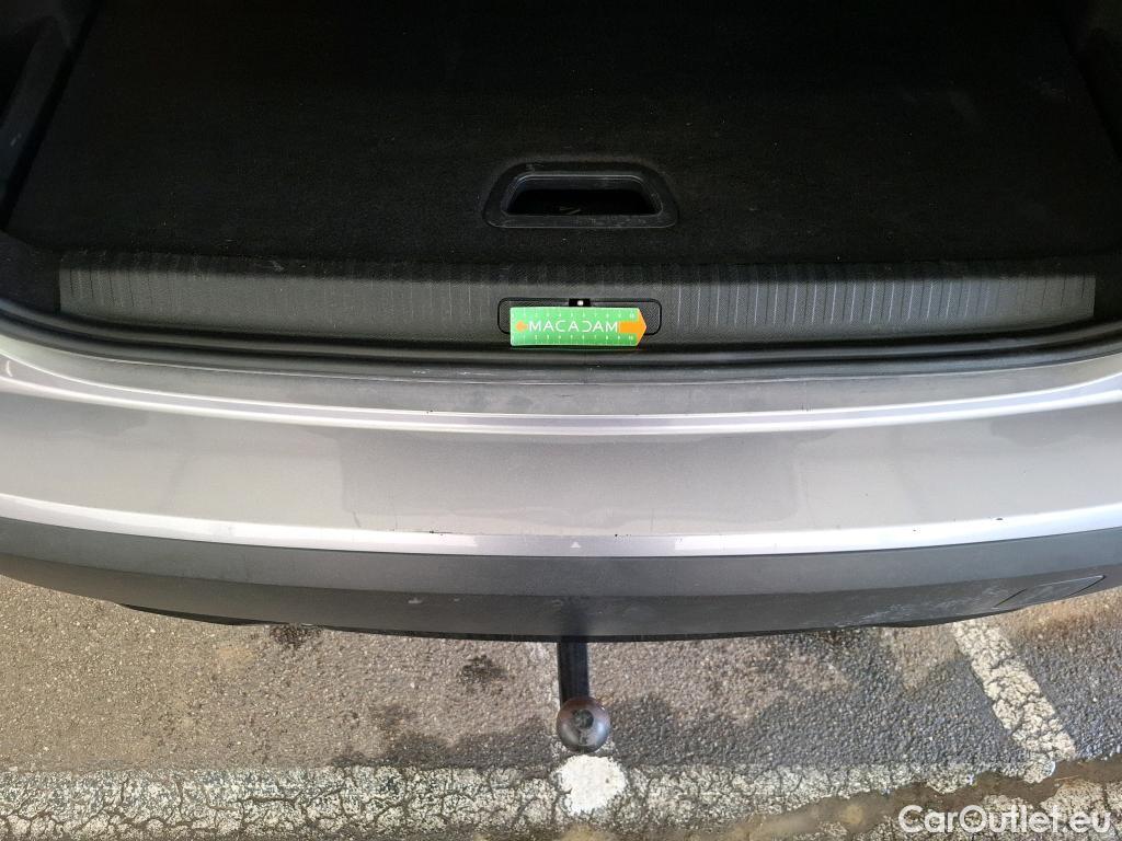  Citroen  C4  Berline Feel Pack 1.2 PureTech 130CV BVA8 6E #96
