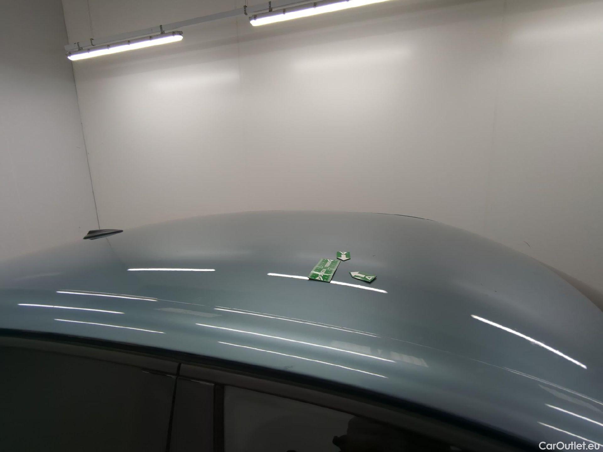  Citroen  C4  Berline Shine Pack 1.2 PureTech 130CV BVA8 E6d #31