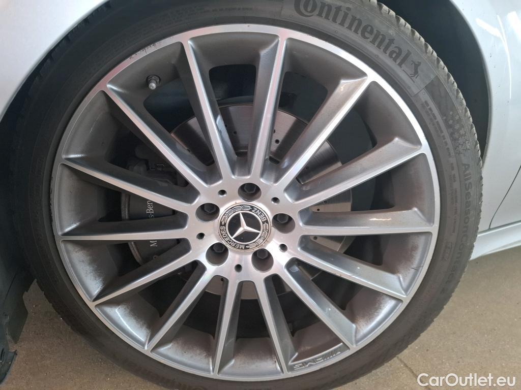  Mercedes  CLA-Klasse MERCEDES-BENZ CLA Coupe / 2019 / 4P / Coupé CLA 200 AMG Line BA7 #8
