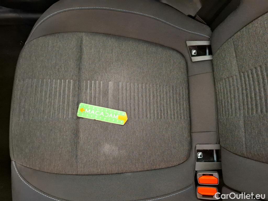  Ford  Focus FORD  SW / 2018 / 5P / Crossover 1.0 Flexifuel hybrid 125 Active Business #43