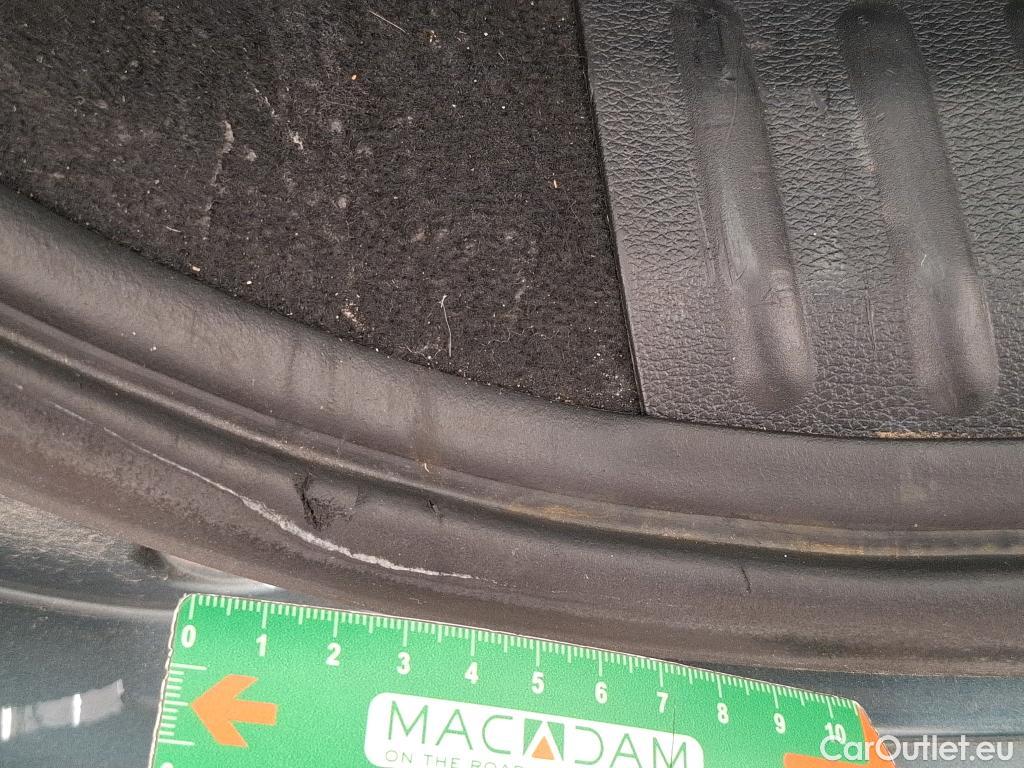 KIA  Cee'd Ceed Sportswagon Active 1.5 T-GDI 160CV BVA7 E6d #24