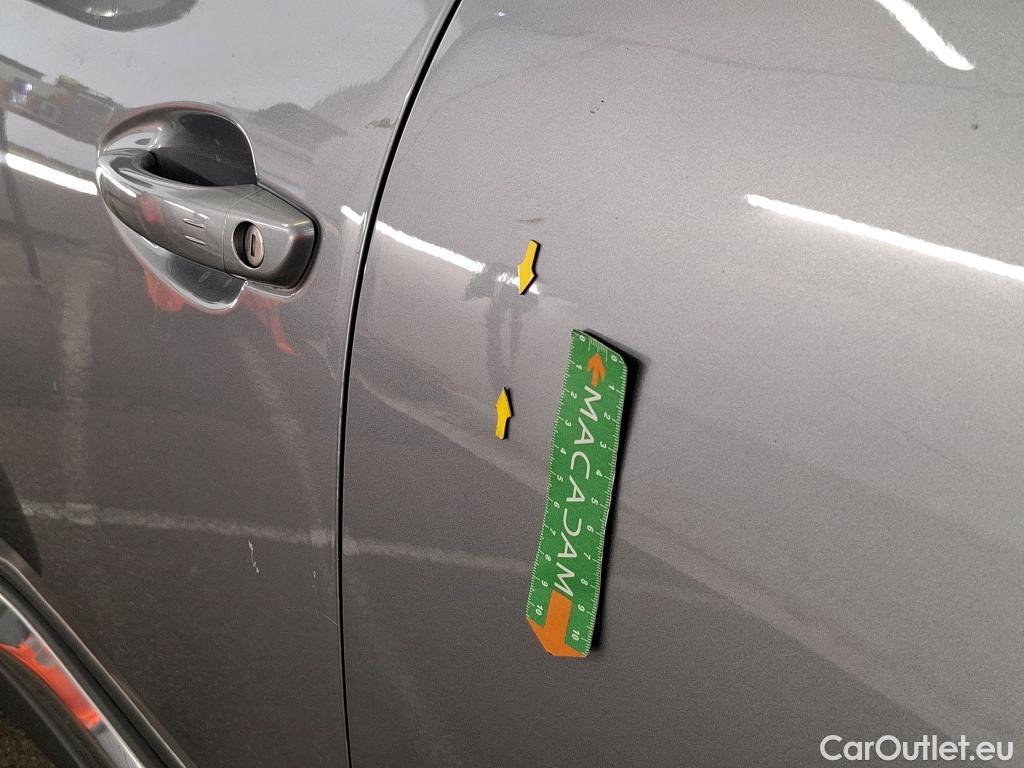  Peugeot  3008 PEUGEOT  / 2020 / 5P / SUV PureTech 180 S&S EAT8 GT Pack #56