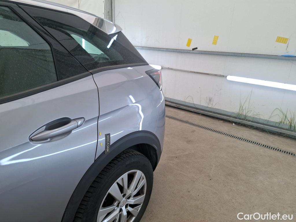  Peugeot  3008  Active Business 1.2 PureTech 130CV BVA8 E6d #40