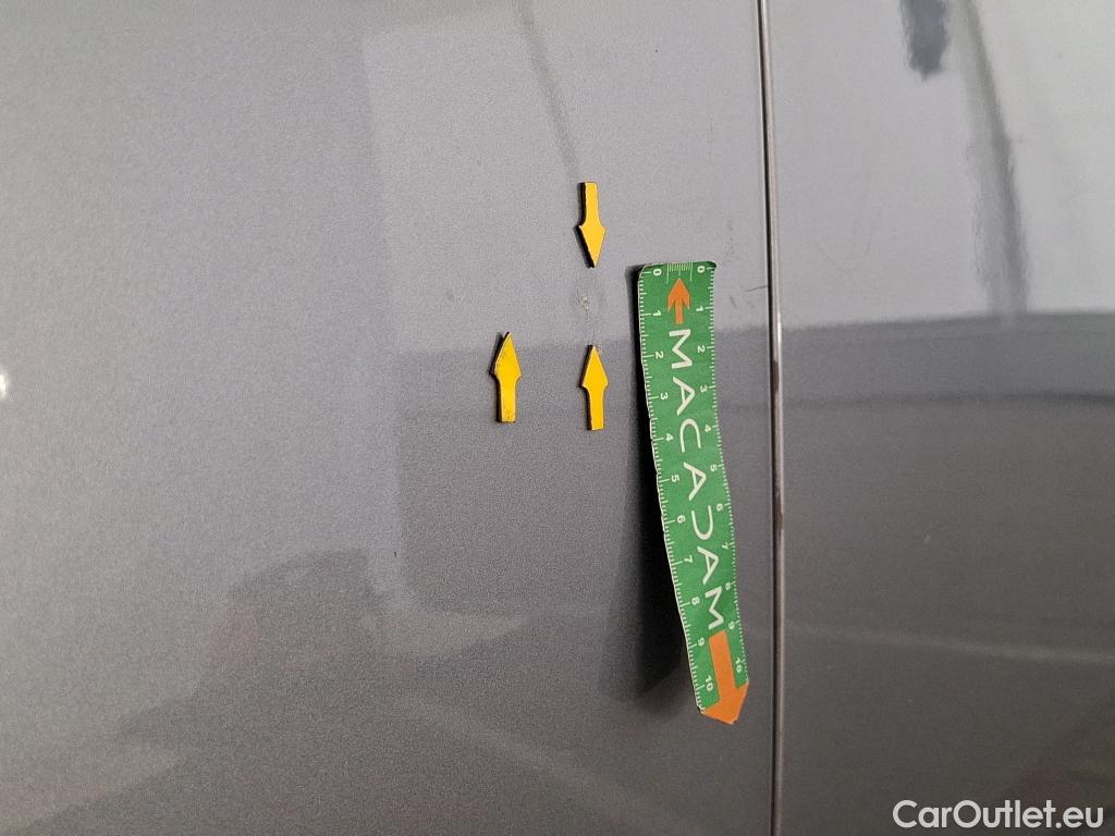  Peugeot  3008 PEUGEOT  / 2020 / 5P / SUV PureTech 180 S&S EAT8 GT Pack #69