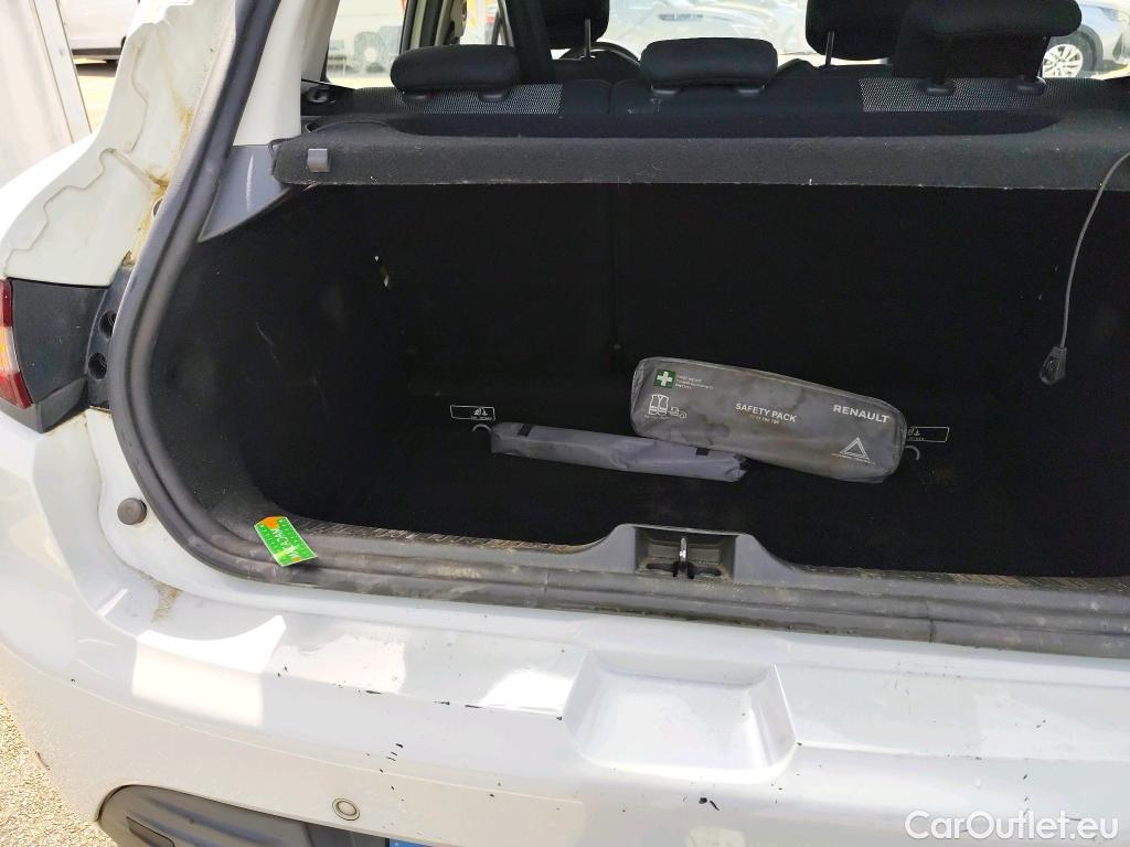  Renault  Clio  IV Business 0.9 TCe 90CV BVM5 E6 #32