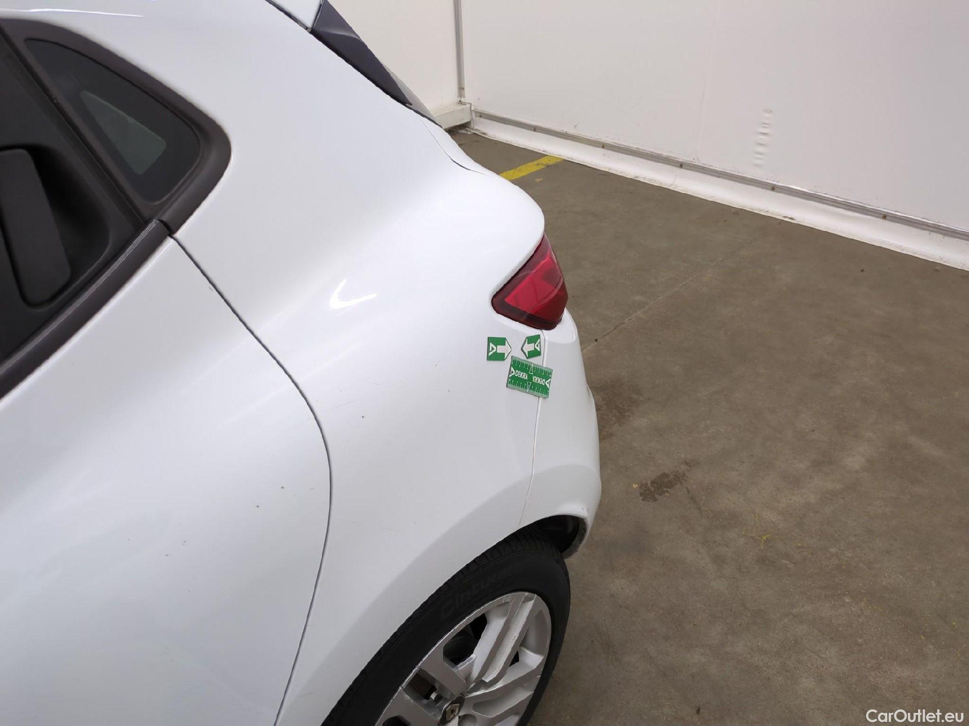  Renault  Clio  IV Business 0.9 TCe 90CV BVM5 E6 #25