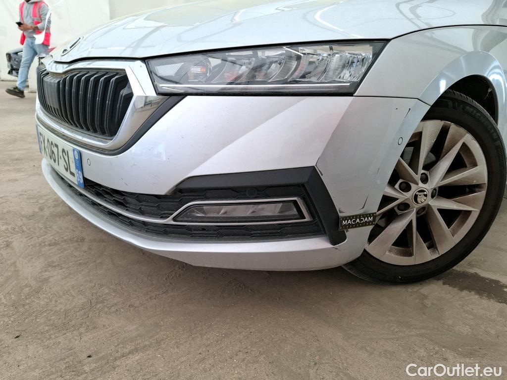 Skoda  Octavia  Combi Style 2.0 TDI 150CV BVA7 E6dT #1
