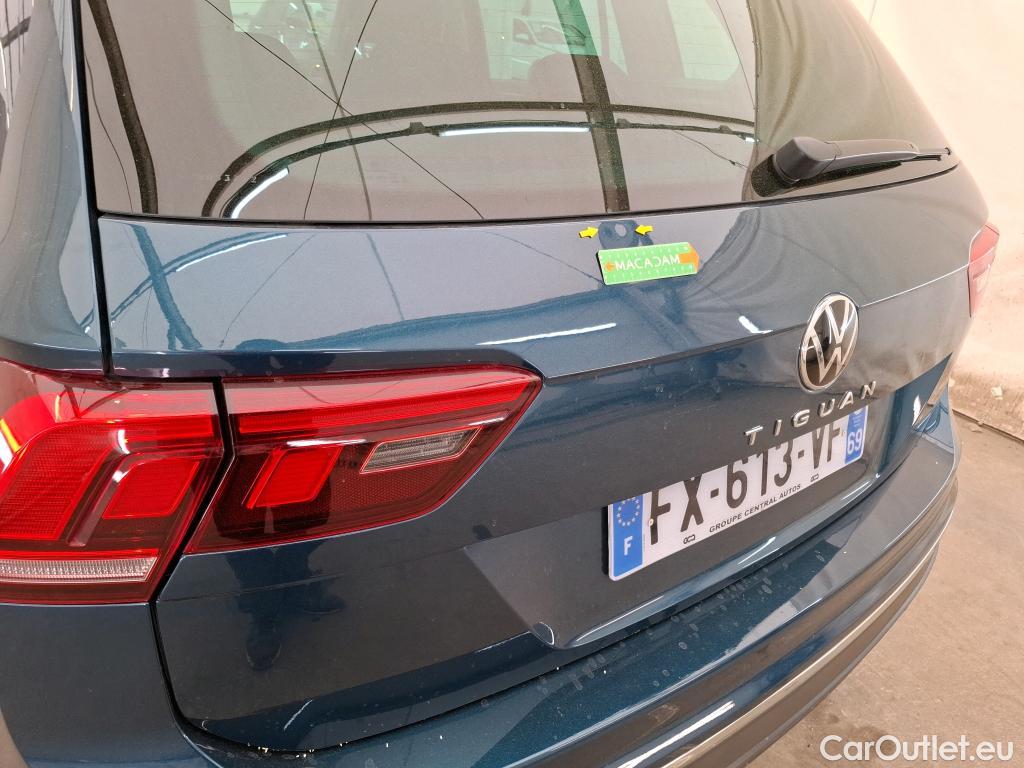  Volkswagen  Tiguan VOLKSWAGEN  / 2020 / 5P / SUV 2.0 TDI 150 DSG7 Life Business #1