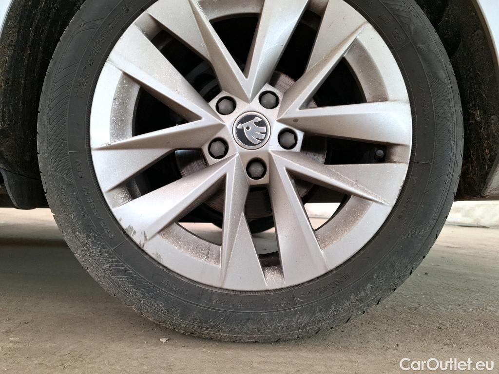  Skoda  Octavia  Combi Style 2.0 TDI 150CV BVA7 E6dT #45