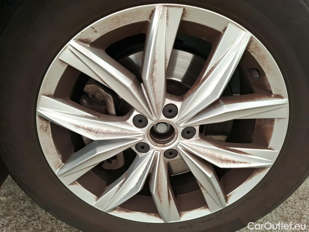  Volkswagen  Tiguan VOLKSWAGEN  Allspace / 2017 / 5P / SUV 2.0 TDI 190 DSG7 Carat 4Motion #65