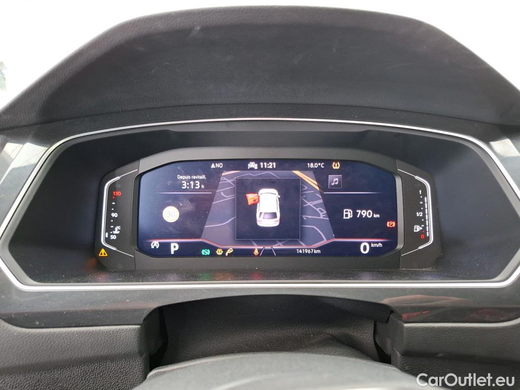  Volkswagen  Tiguan VOLKSWAGEN  / 2020 / 5P / SUV 2.0 TDI 150 DSG7 Life Business #22