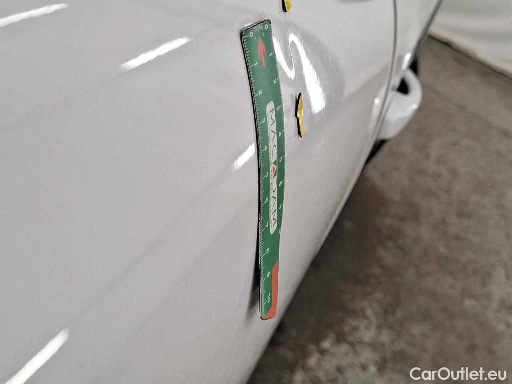  Citroen  C3  Société Feel 1.5 BlueHDI 100CV BVM5 E6dT #10