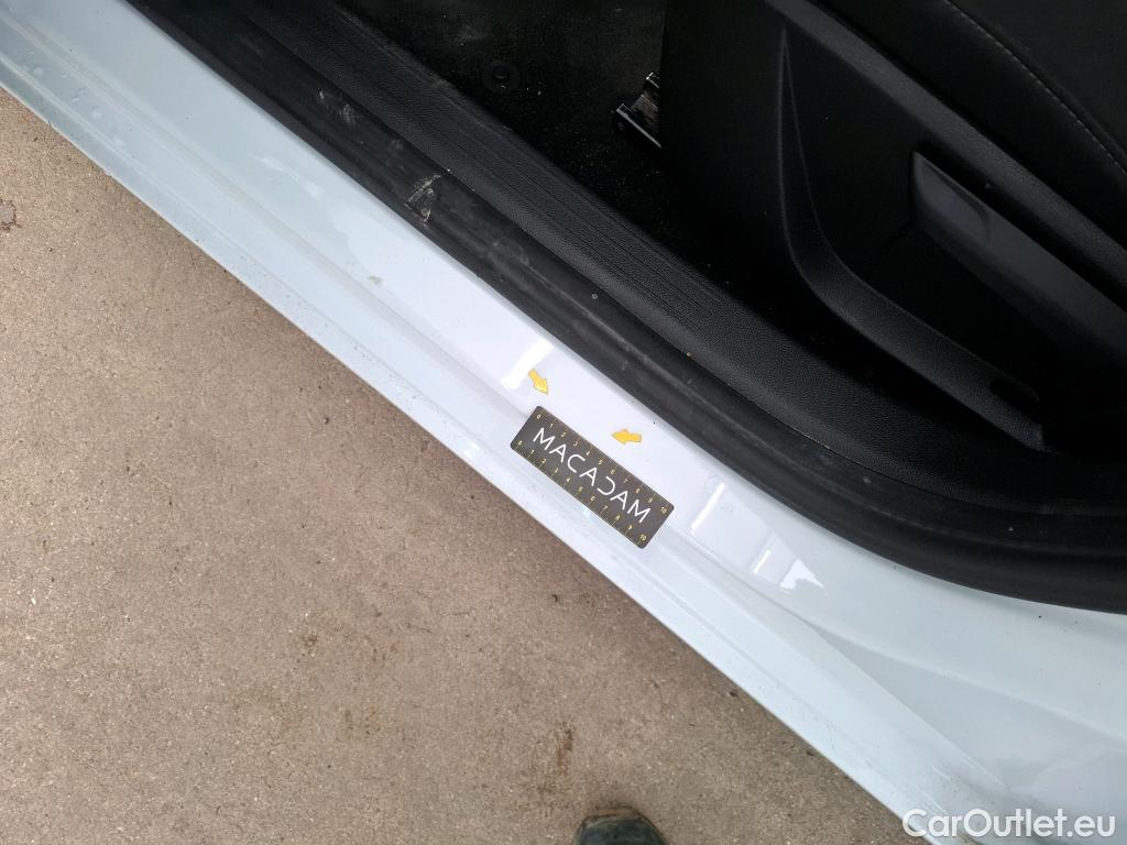  Renault  Clio  V Business Réversible 1.6 E-TECH Hybrid 140CV BVA6 E6d / TRANSFO VP VF #18