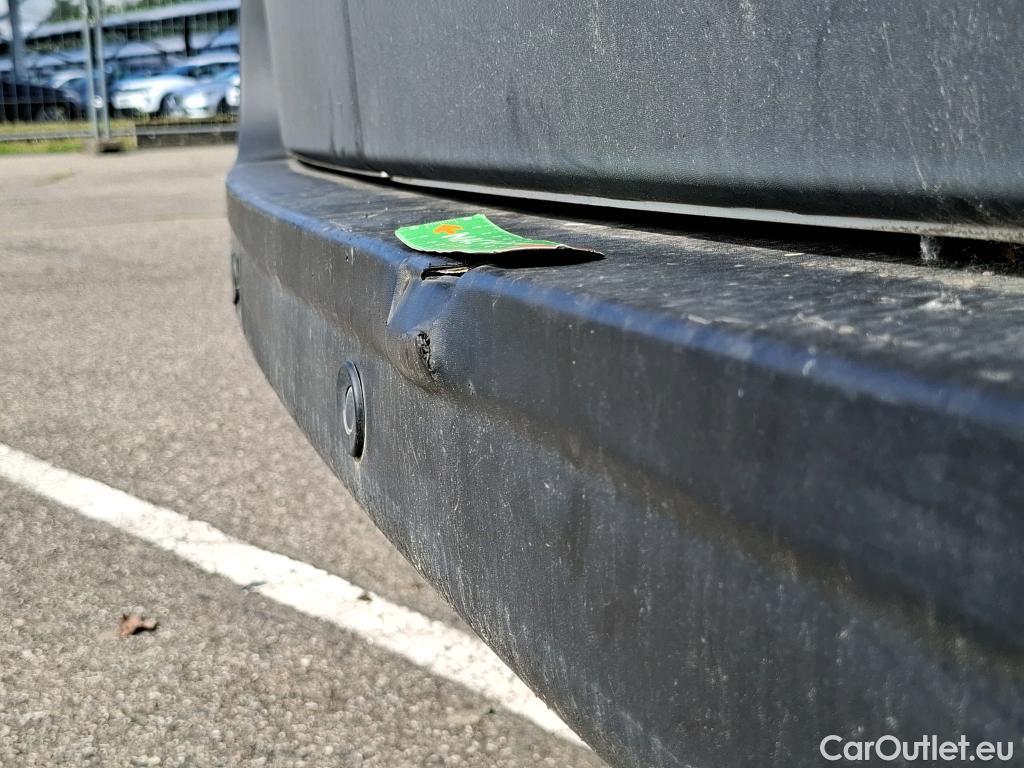  Renault  Master  III Fourgon L2H2 3 5 Grand Confort dCi #22