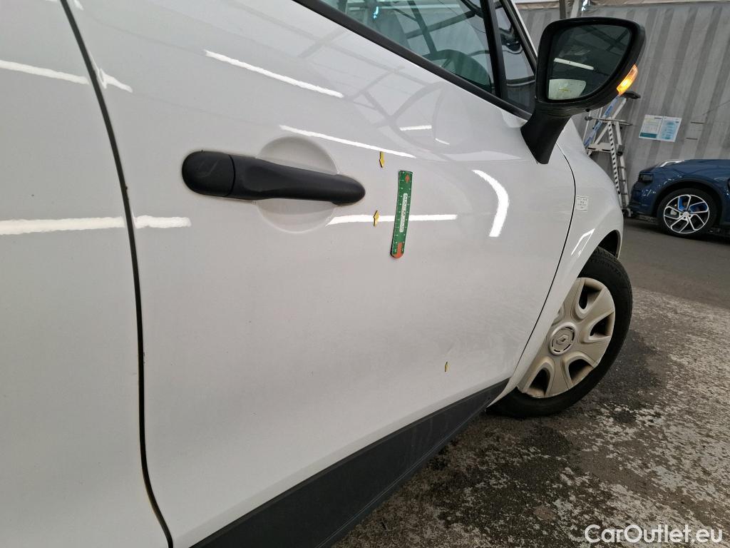  Renault  Clio  IV Air 1.5 dCi 75CV BVM5 E6 #33