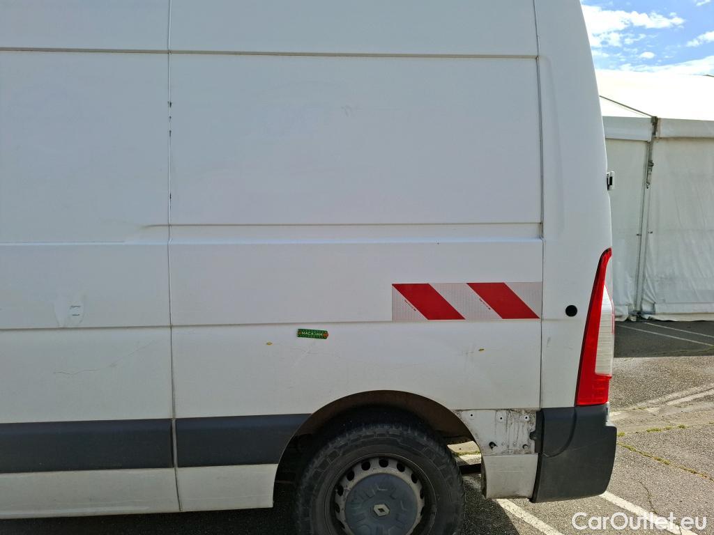  Renault  Master  III Fourgon L2H2 3 5 Grand Confort dCi #80