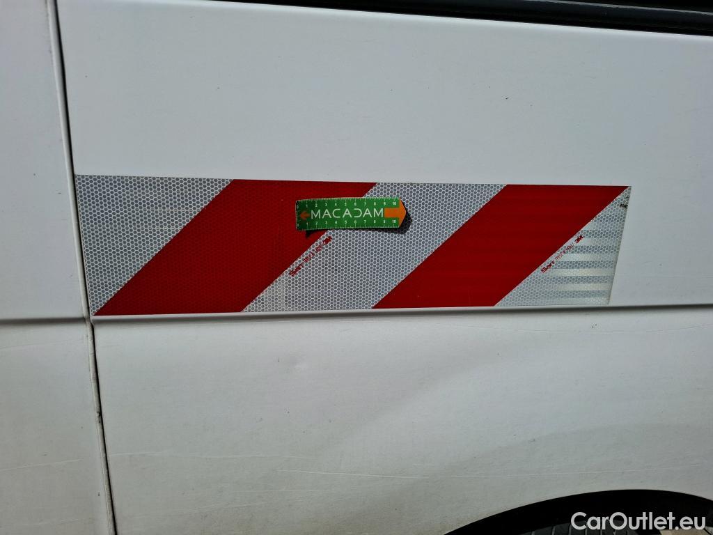  Renault  Master  III Fourgon L2H2 3 5 Grand Confort dCi #63