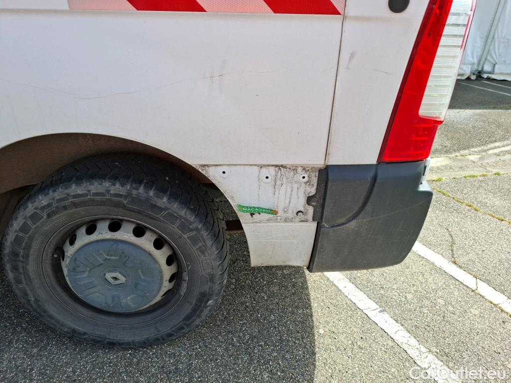  Renault  Master  III Fourgon L2H2 3 5 Grand Confort dCi #37