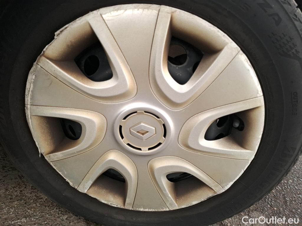  Renault  Clio  IV Air 1.5 dCi 75CV BVM5 E6 #79