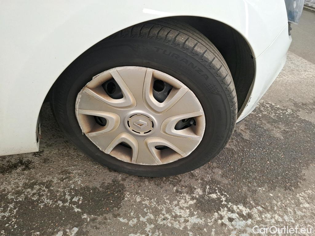  Renault  Clio  IV Air 1.5 dCi 75CV BVM5 E6 #78
