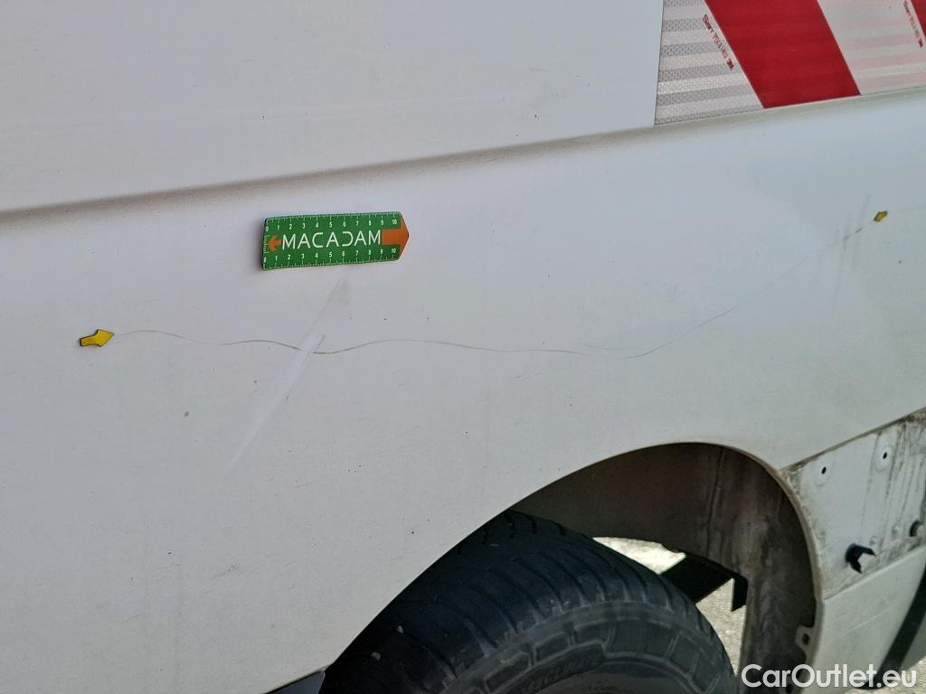  Renault  Master  III Fourgon L2H2 3 5 Grand Confort dCi #81