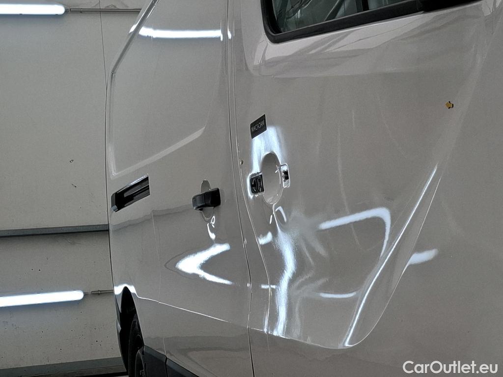  Renault  Trafic RENAULT  VU 4p Fourgon FG GCF L2H1 1300 dCi 120 #62